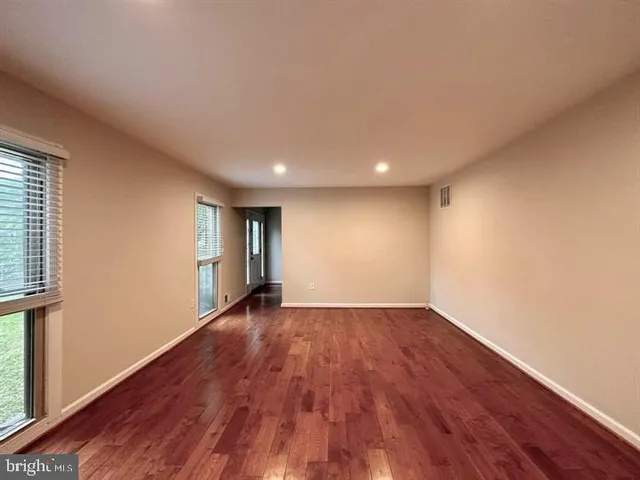 $3,850 | 3126 Flintlock Road, Fairfax, VA 22030