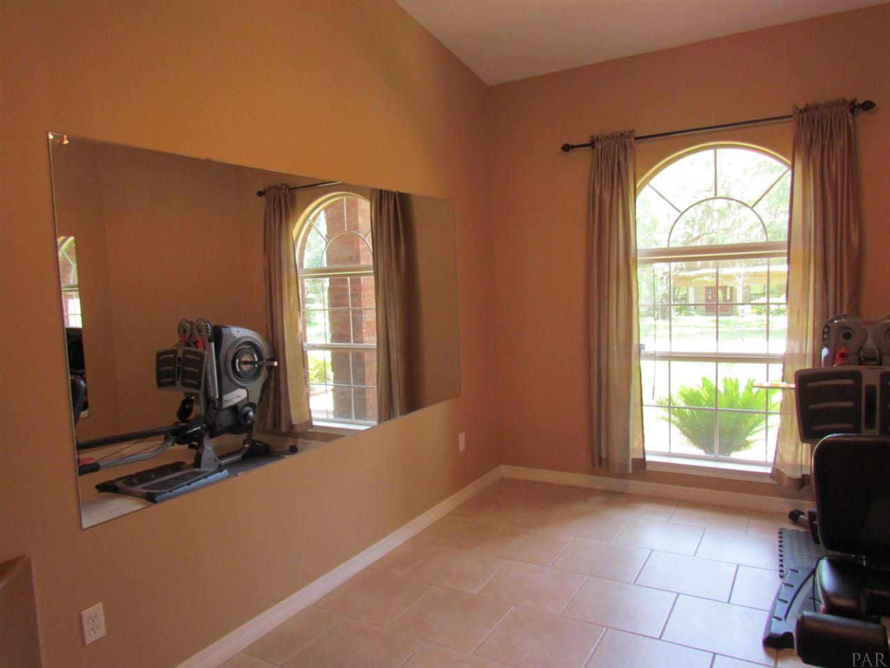 2964 Holley Point Road Navarre, FL 32566 - Photo 9 of 29 Gallery Image 9