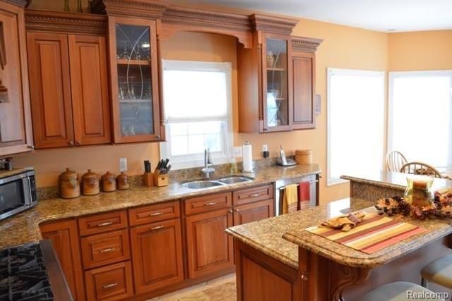 11011 Chicago Road Warren, MI 48093 - Photo 3 of 29 3.JPG