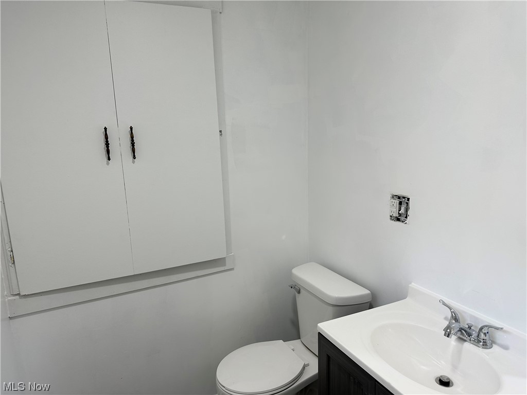 6310 Morgan Road Ravenna, OH 44266 - Photo 24 of 35 Master bath