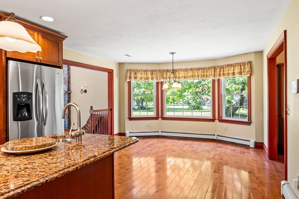 86 Mowry Street Mendon, MA 01756 - Photo 5 of 38