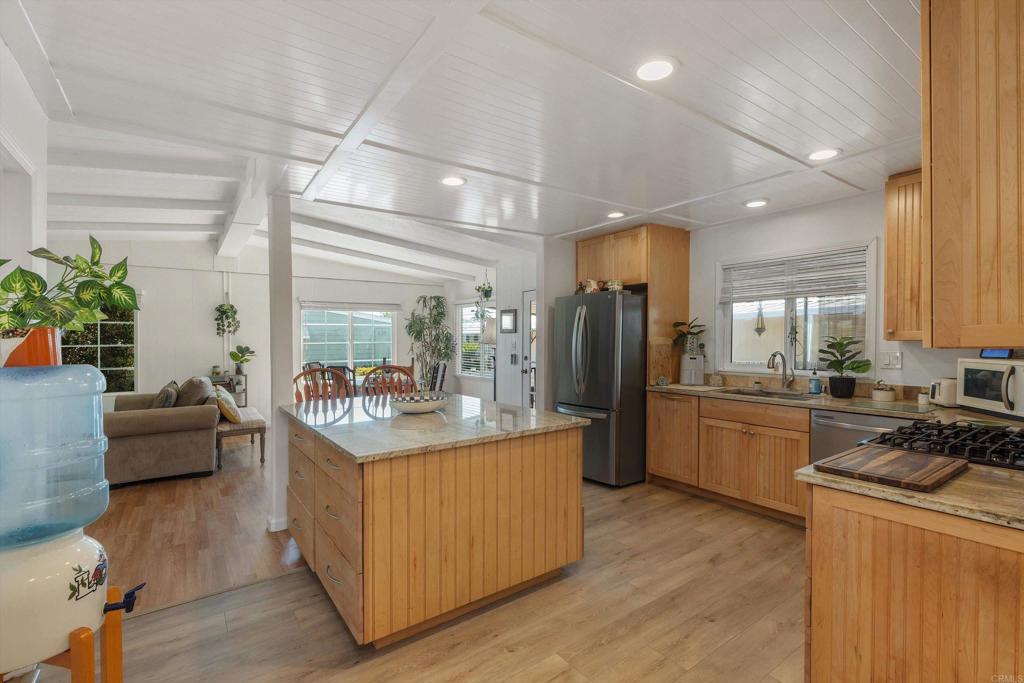 971 Borden Road, Unit 32 San Marcos, CA 92069 - Photo 2 of 37