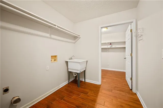 $290,000 | 209 Sunshine Drive, Alexandria, LA 71303