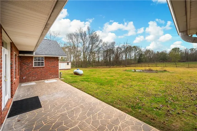 $290,000 | 209 Sunshine Drive, Alexandria, LA 71303