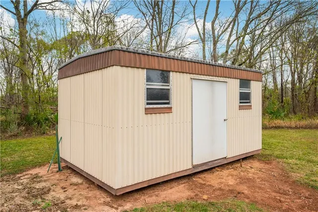 $290,000 | 209 Sunshine Drive, Alexandria, LA 71303