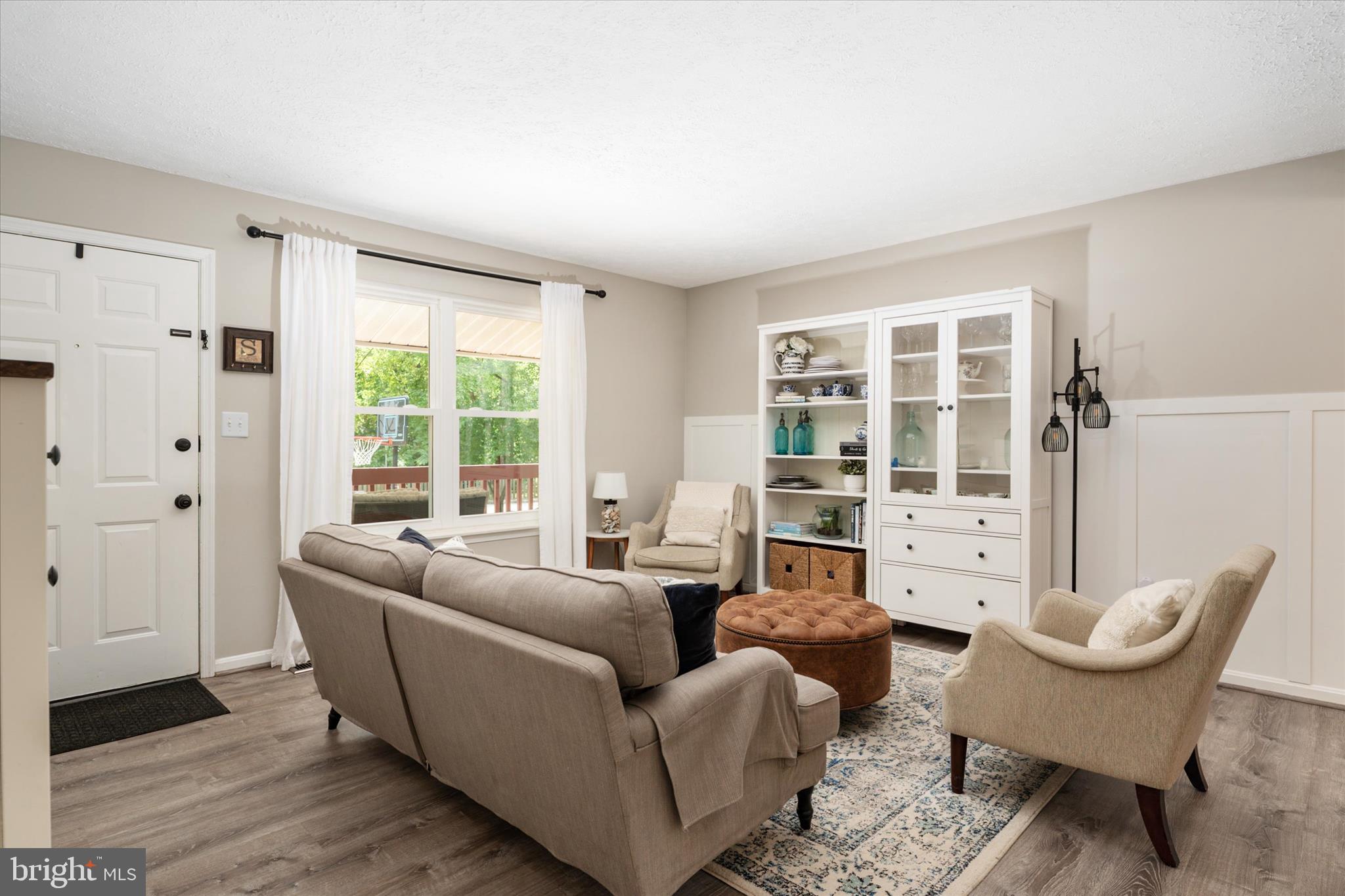 637 Hollywood Road Severna Park, MD 21146 - Photo 8 of 63