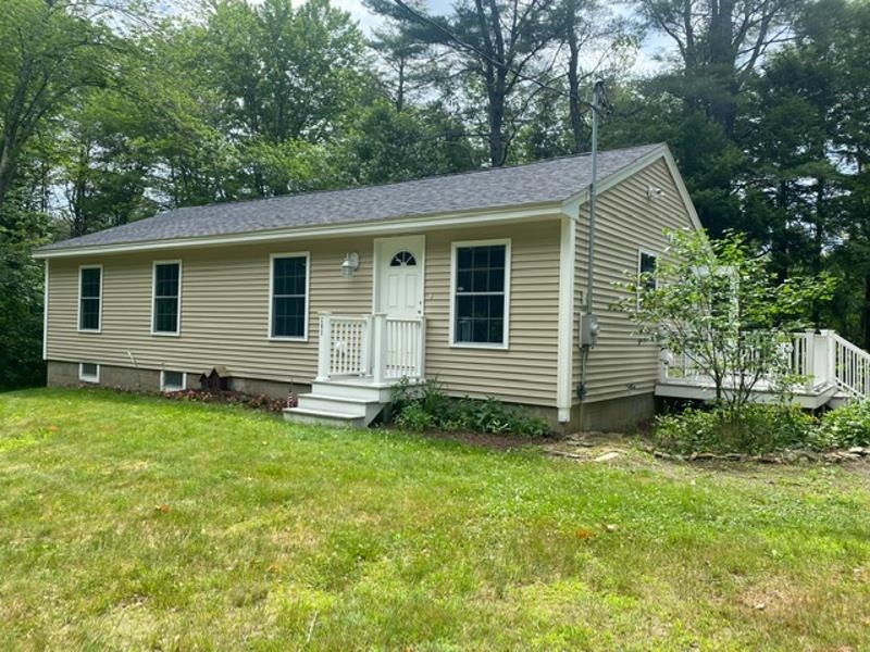 292 Wes Locke Road Barnstead, NH 03218 - Photo 1 of 19