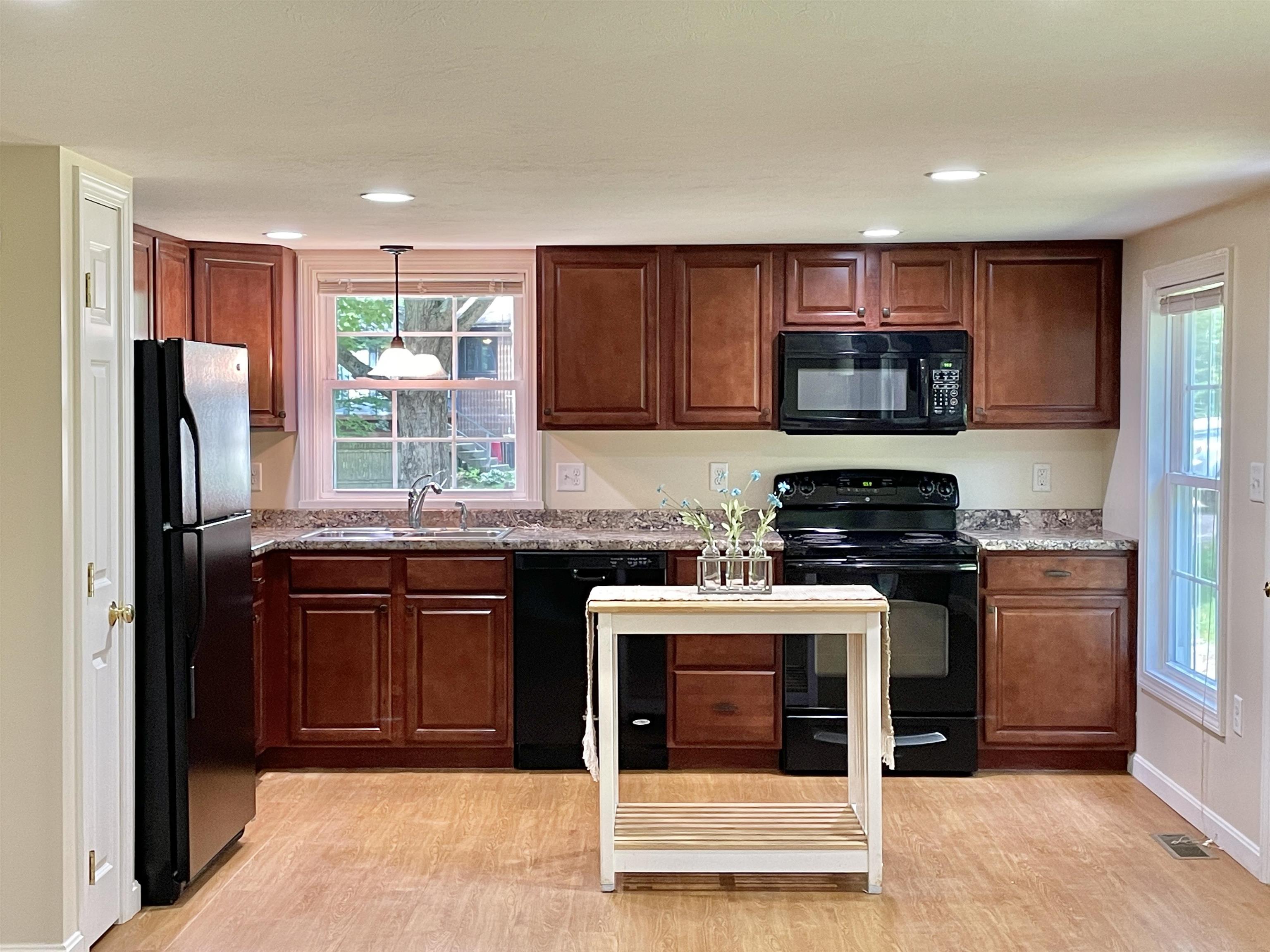 292 Wes Locke Road Barnstead, NH 03218 - Photo 3 of 19