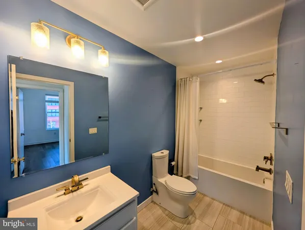 $3,100 | 1500 North American Street, Unit A, Philadelphia, PA 19122