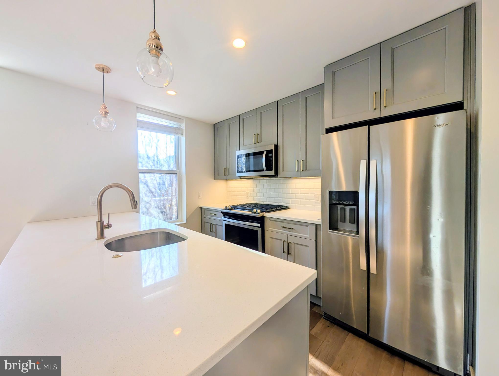 1500 North American Street, Unit A Philadelphia, PA 19122 - Photo 4 of 25