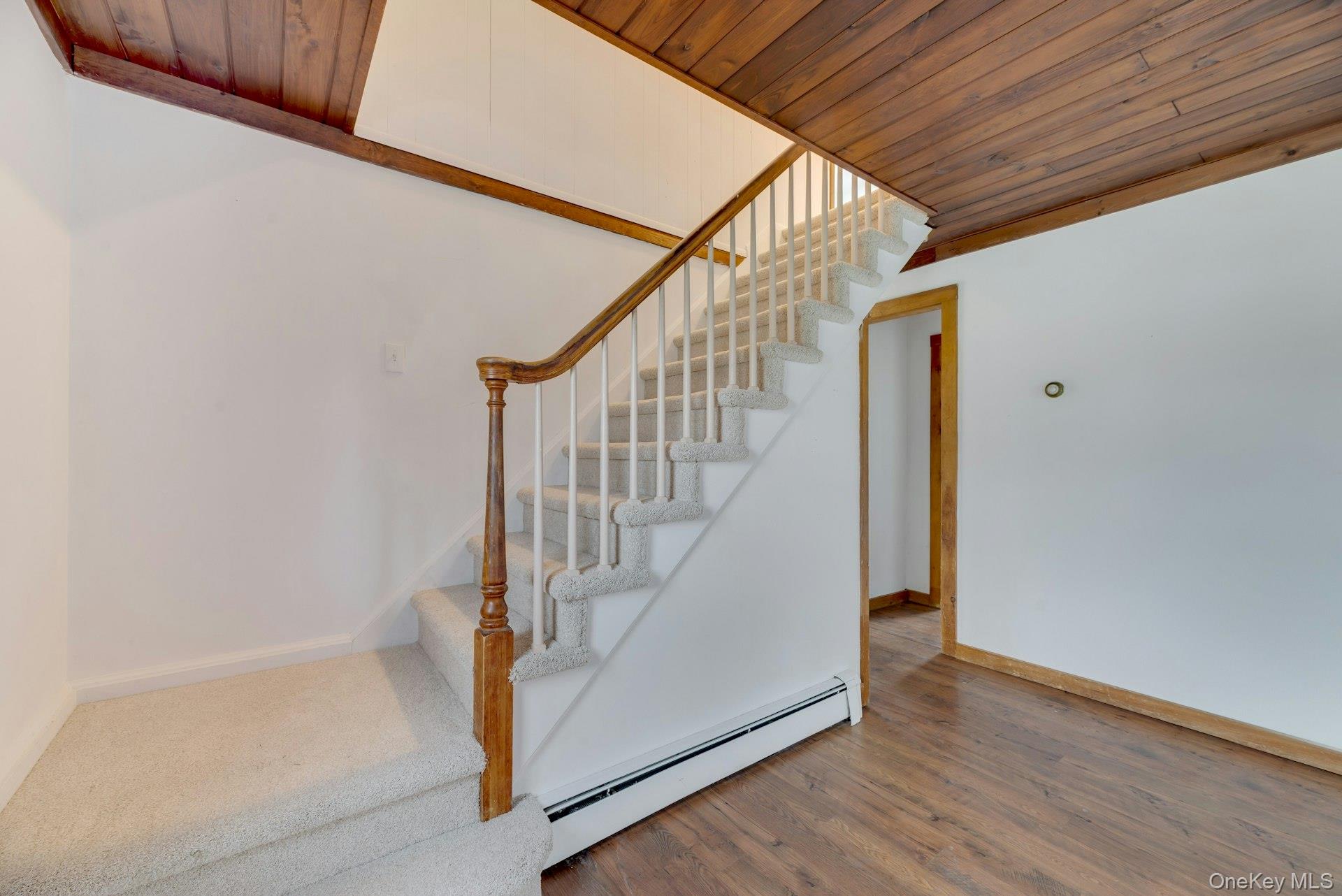 28-aka 710) Sound Road Greenport, NY 11944 - Photo 11 of 26