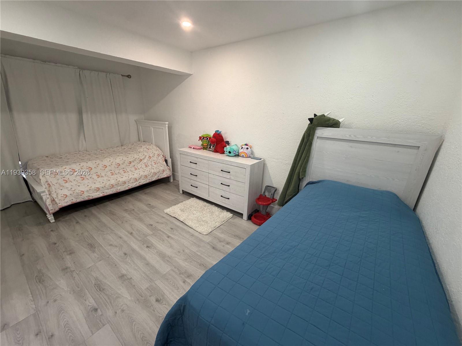 660 Southwest 30th Terrace Fort Lauderdale, FL 33312 - Photo 15 of 28