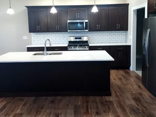 $349,900 | 305 North Niles Avenue, Tuscola, IL 61953