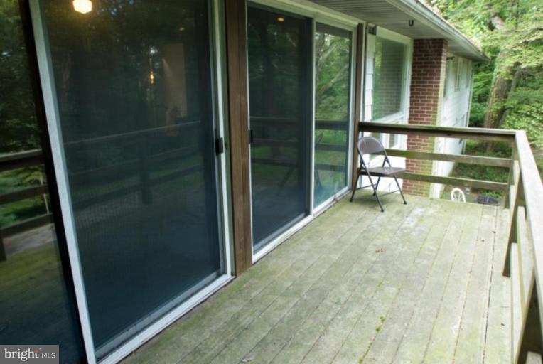8821 Wolverton Road Parkville, MD 21234 - Photo 14 of 15 Deck