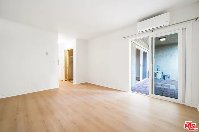 $2,899 | 9005 Cynthia Street, Unit 103, West Hollywood, CA 90069