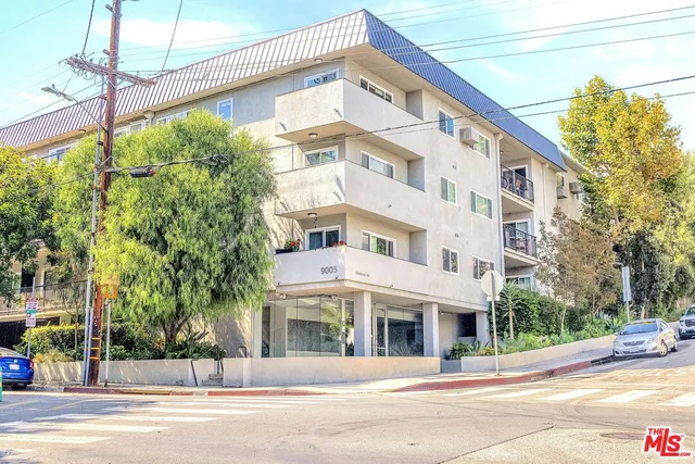 $2,899 | 9005 Cynthia Street, Unit 103, West Hollywood, CA 90069