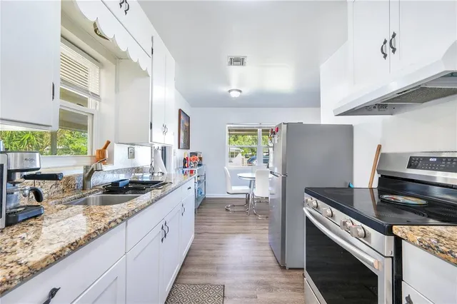 $220,000 | 120 Petteway Drive, Lakeland, FL 33805