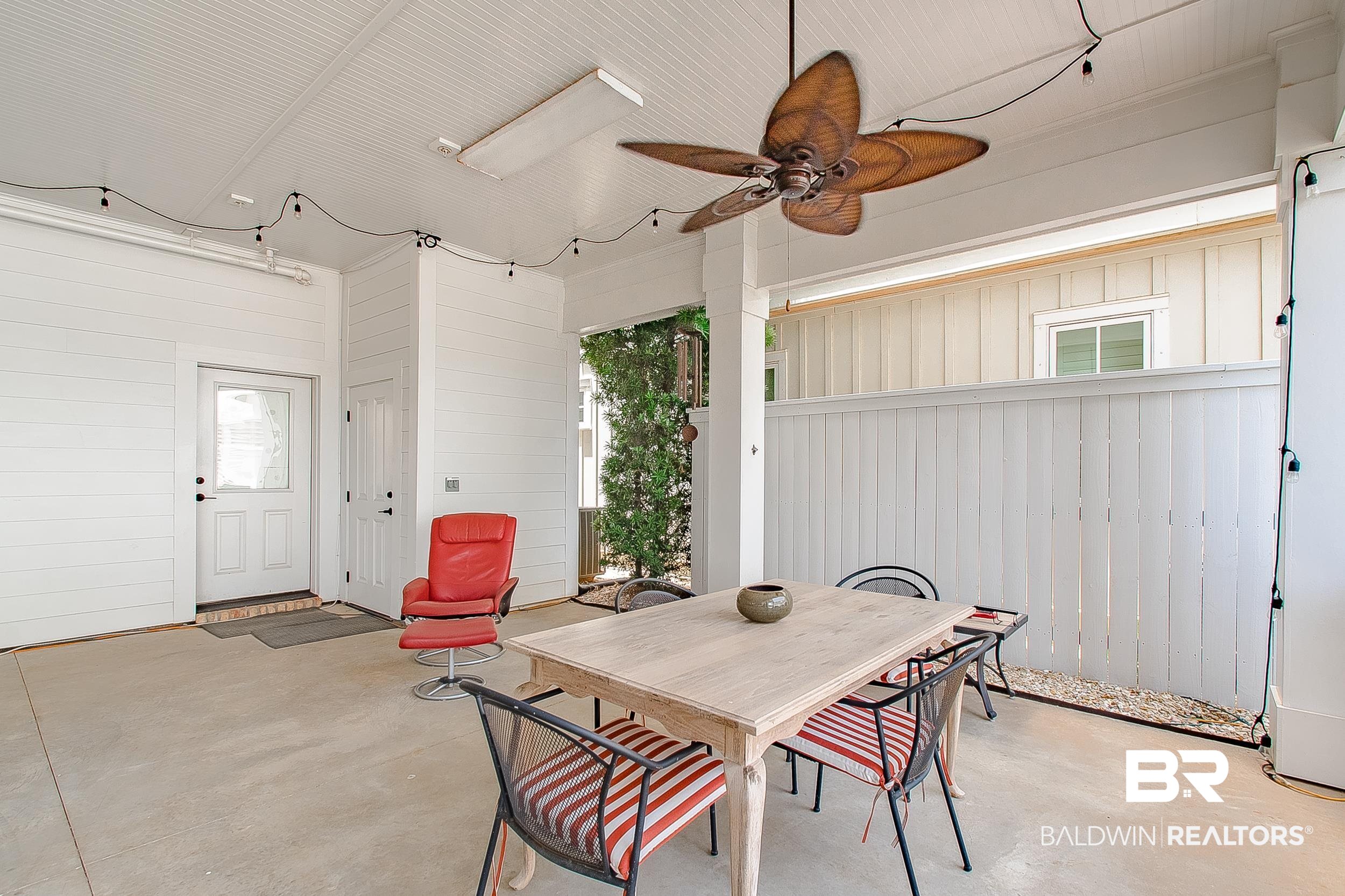 6 Minnich Court Fairhope, AL 36532 - Photo 35 of 50 Covered patio space