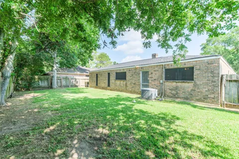 $249,900 | 14415 Locke Lane, Houston, TX 77077