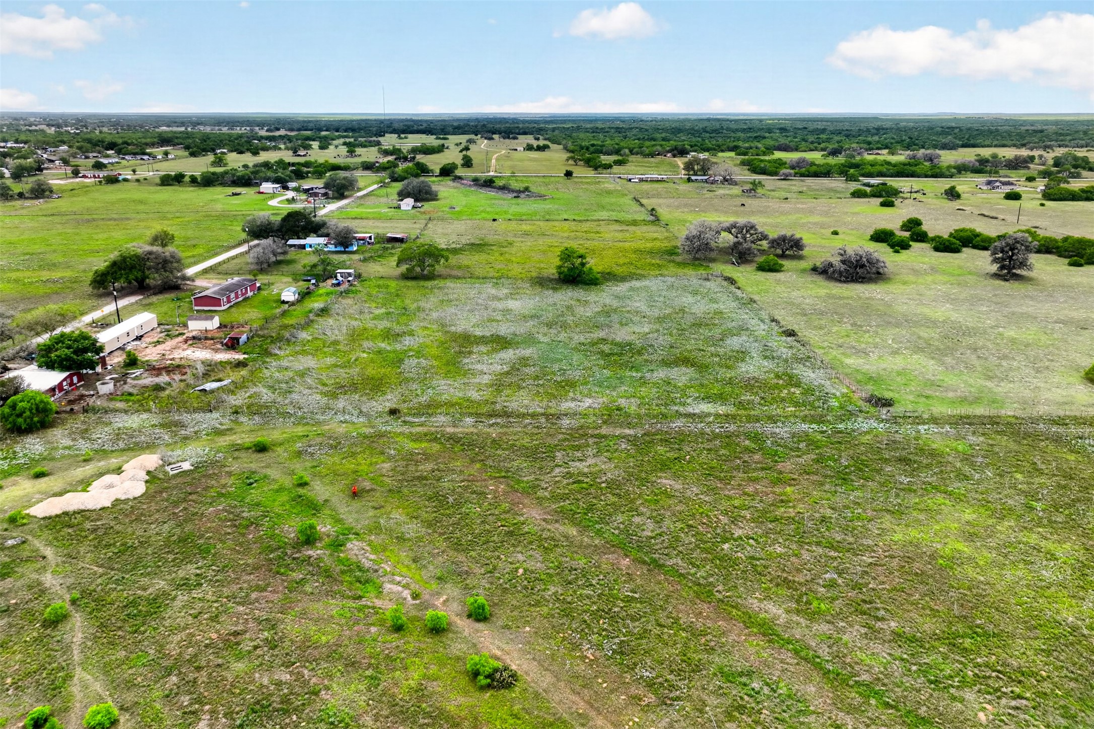 190 Smiley Tx 78159 Smiley, TX 78159 - Photo 3 of 16