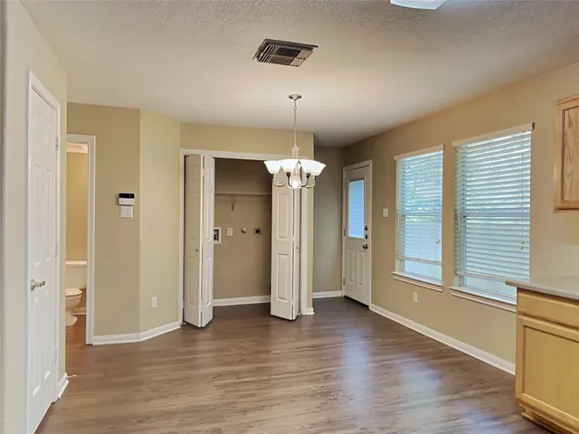 $1,915 | 3413 Stratford Lane, Montgomery, TX 77356