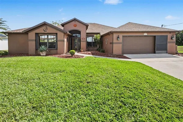 $399,900 | 2725 Southwest 28th Place, Cape Coral, FL 33914