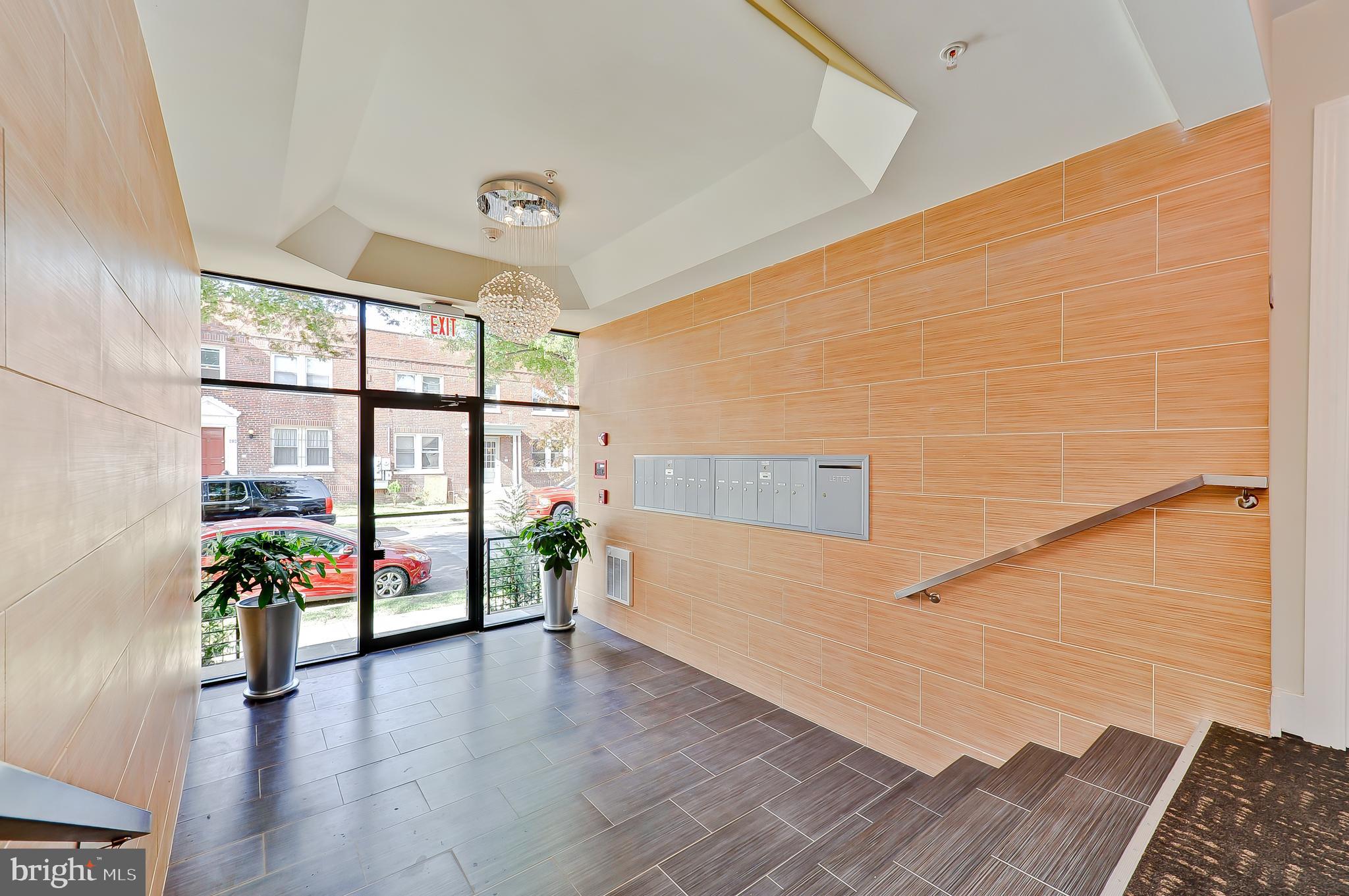 417 18th Street Northeast, Unit L2 Washington, DC 20002 - Photo 4 of 24