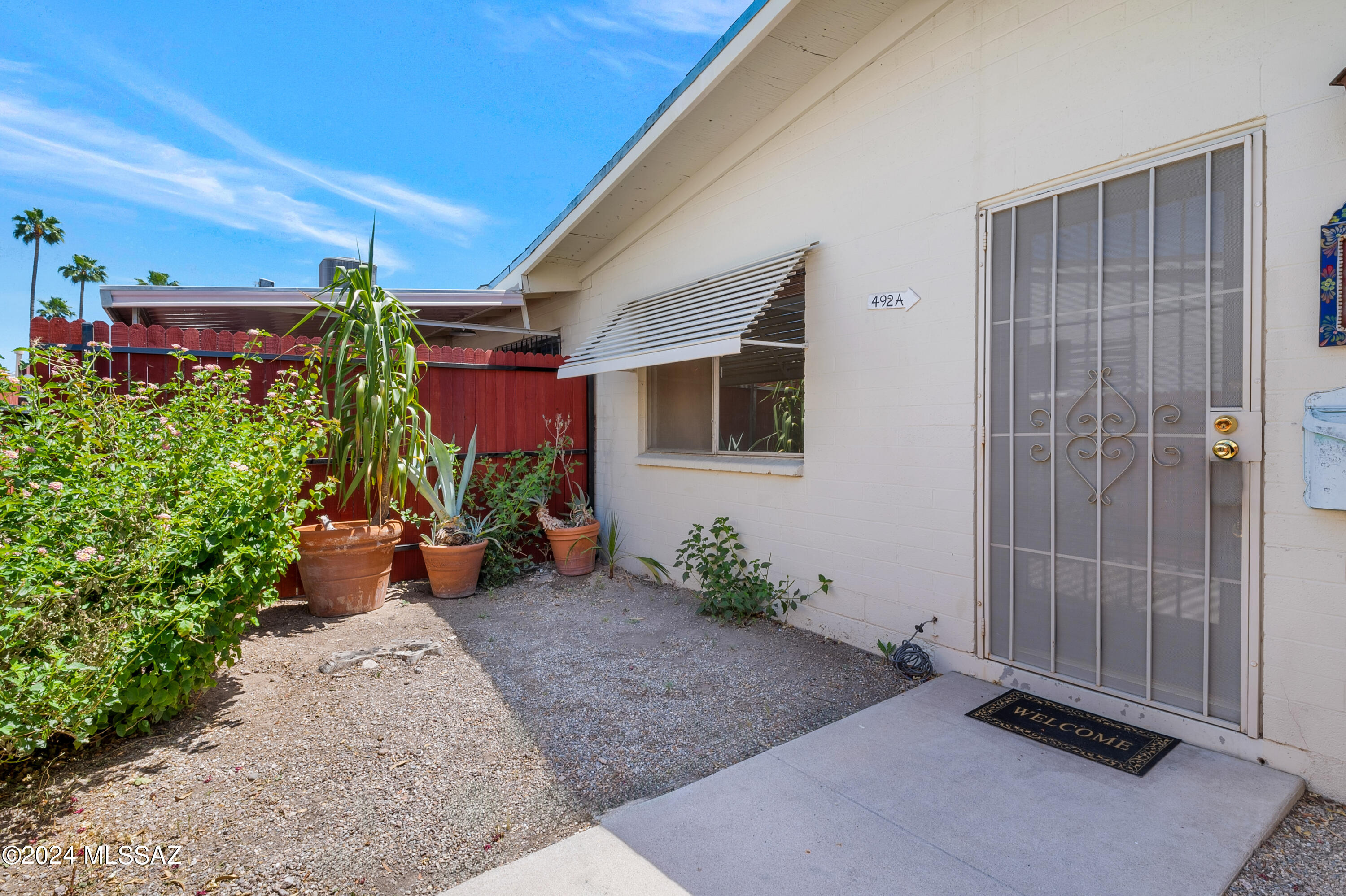 492 North Silverbell Road, Unit 492A Tucson, AZ 85745 - Photo 2 of 27