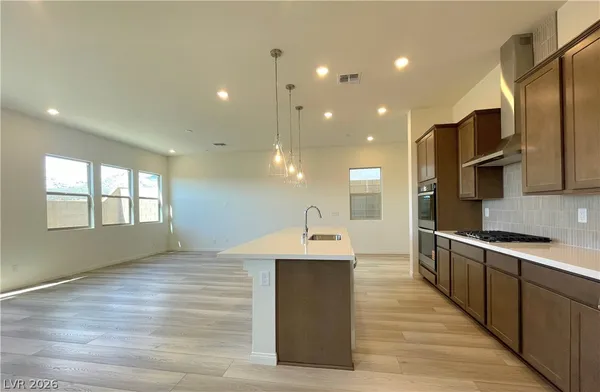 $3,700 | 155 Marlette Crk Place, Las Vegas, NV 89138