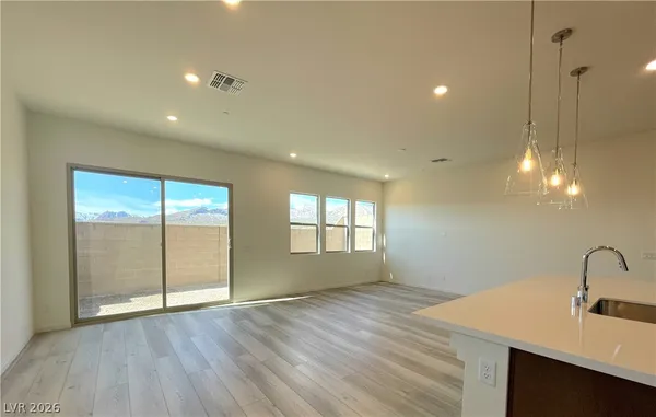 $3,700 | 155 Marlette Crk Place, Las Vegas, NV 89138