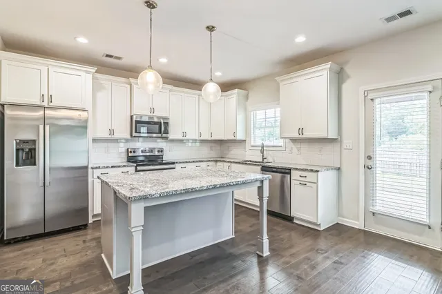 $552,320 | 123 Amberley Court, Kathleen, GA 31047