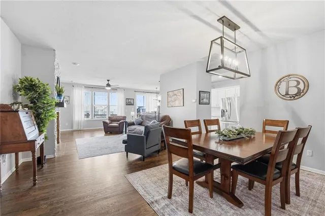 $475,000 | 1021 Southwest Cheshire Drive, Lee's Summit, MO 64083