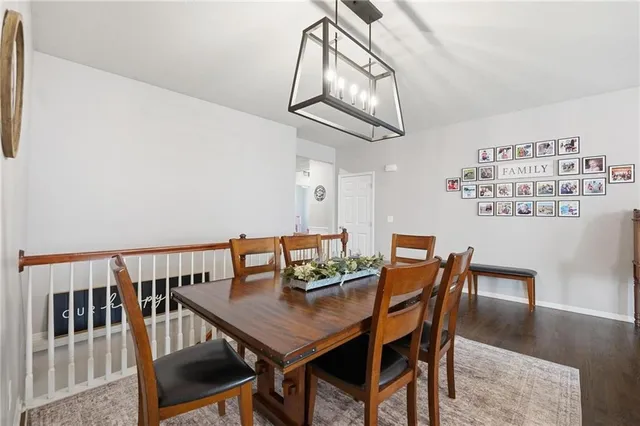 $475,000 | 1021 Southwest Cheshire Drive, Lee's Summit, MO 64083