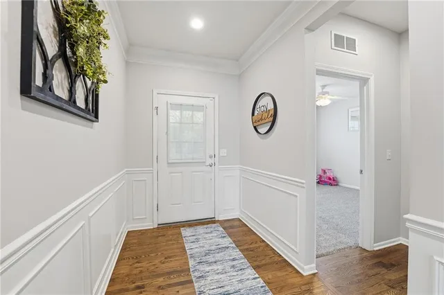 $475,000 | 1021 Southwest Cheshire Drive, Lee's Summit, MO 64083