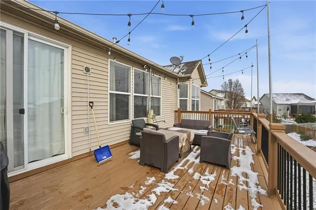 $475,000 | 1021 Southwest Cheshire Drive, Lee's Summit, MO 64083