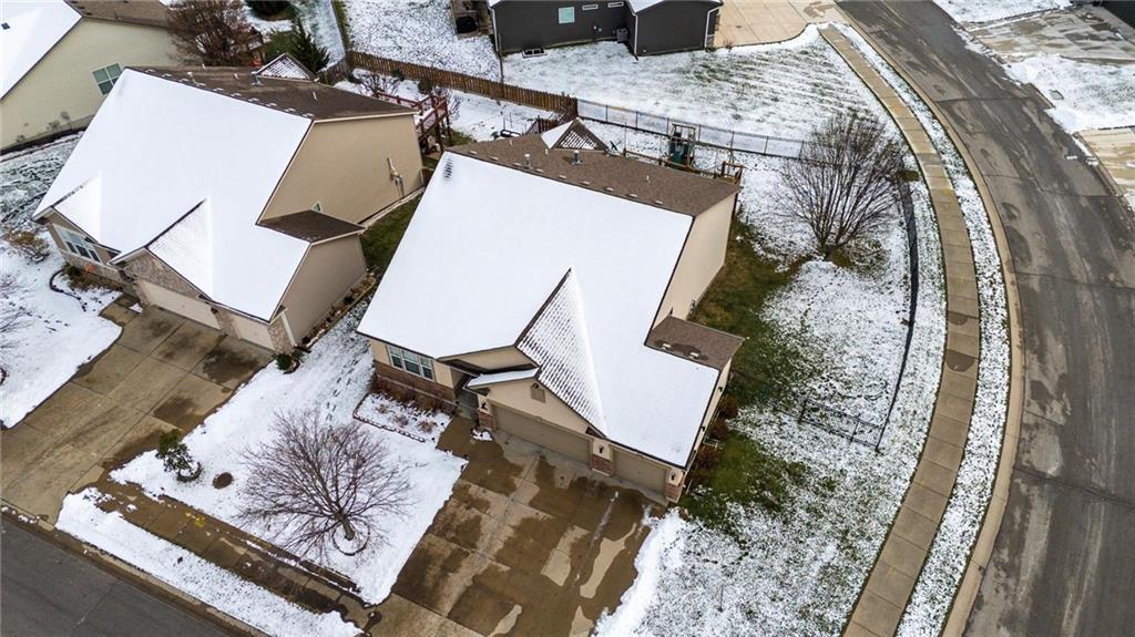 1021 Southwest Cheshire Drive Lee's Summit, MO 64083 - Photo 49 of 55