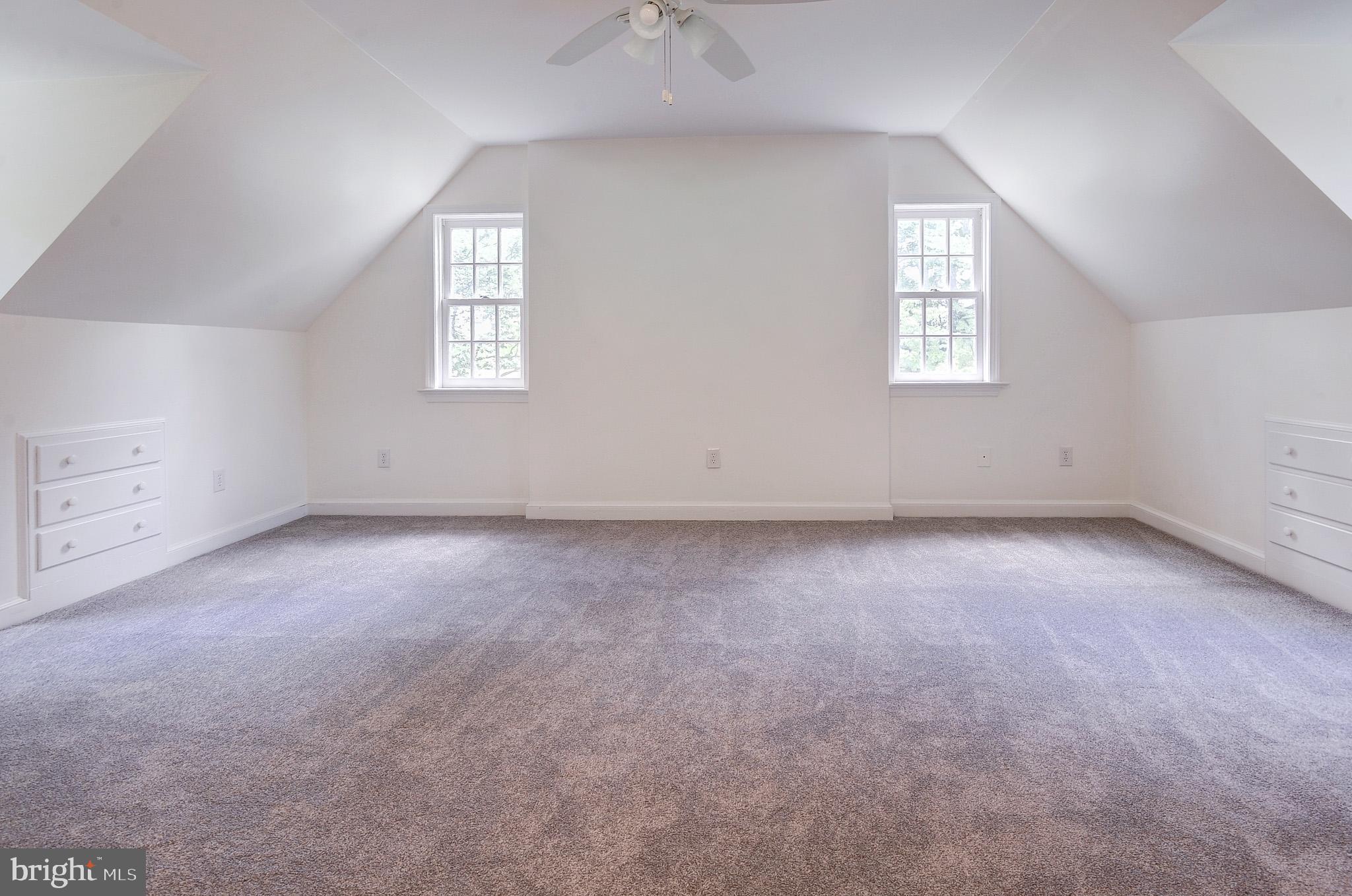 20760 Unison Road Round Hill, VA 20141 - Photo 25 of 47 Upper-Level Bedroom 1