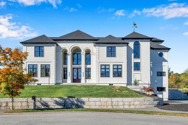 $3,399,000 | 19 Bridle Spur Lane, Danvers, MA 01923