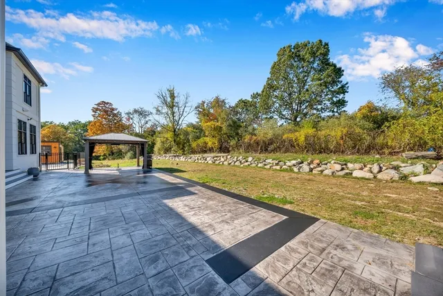 $3,788,000 | 19 Bridle Spur Lane, Danvers, MA 01923