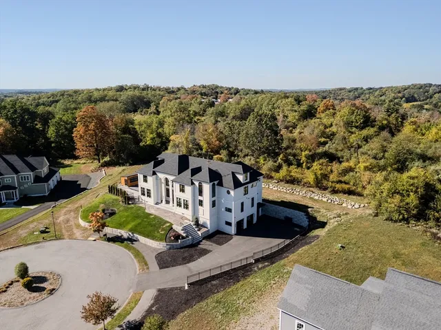 $3,788,000 | 19 Bridle Spur Lane, Danvers, MA 01923