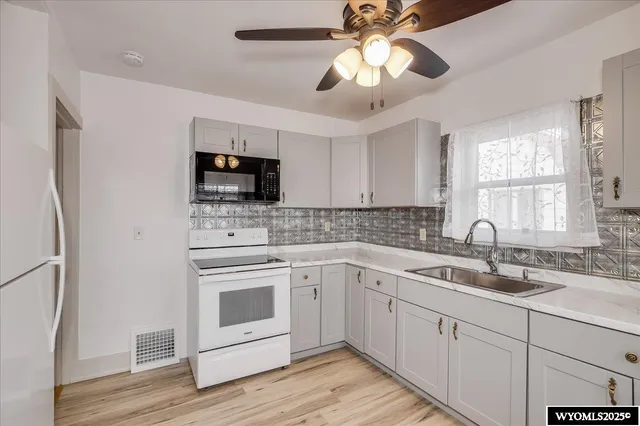 $178,000 | 2401 West B Street, Torrington, WY 82240