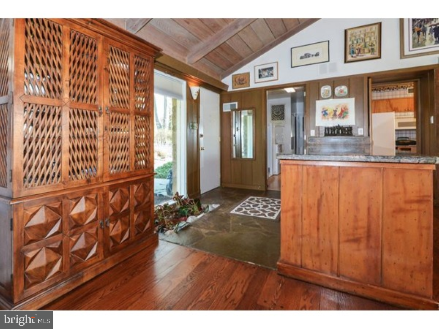 1625 Paper Mill Road Jenkintown, PA 19046 - Photo 3 of 25 Foyer