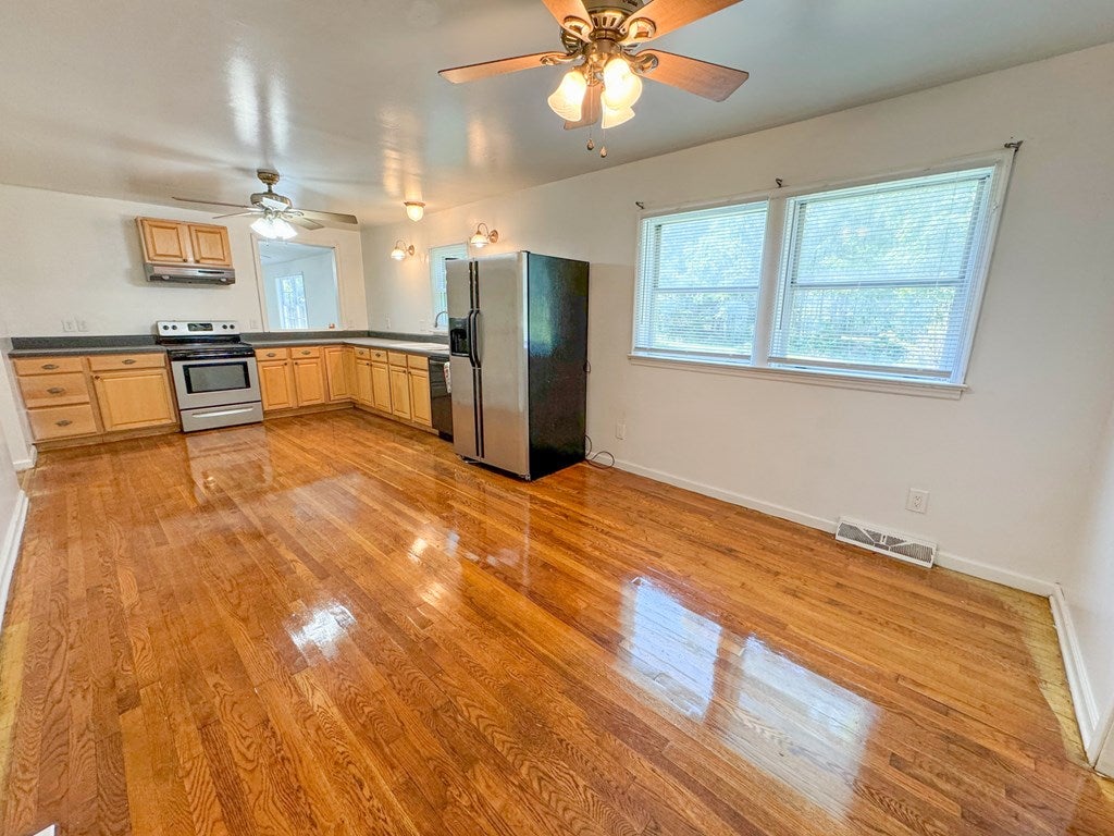 20 Green Drive Rice, VA 23966 - Photo 4 of 35 Gallery Image 4