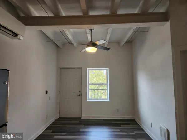 $1,300 | 2201 Princess Anne Street, Unit 205, Fredericksburg, VA 22401