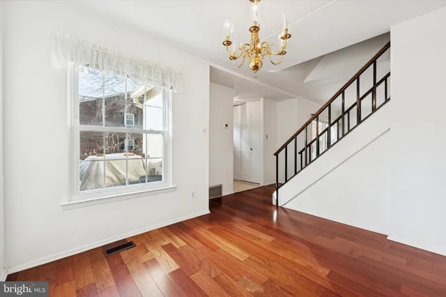 $349,900 | 92 Old Forge Crossing, Devon, PA 19333