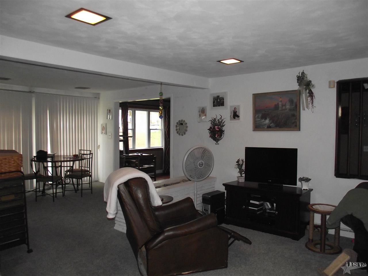 8024 Rothman Road Fort Wayne, IN 46835 - Photo 6 of 28