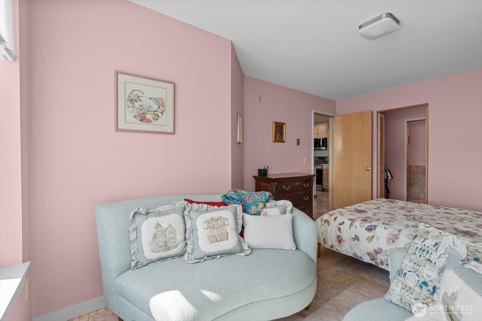 2920 Alki Avenue Southwest, Unit 409 Seattle, WA 98116 - Photo 17 of 26