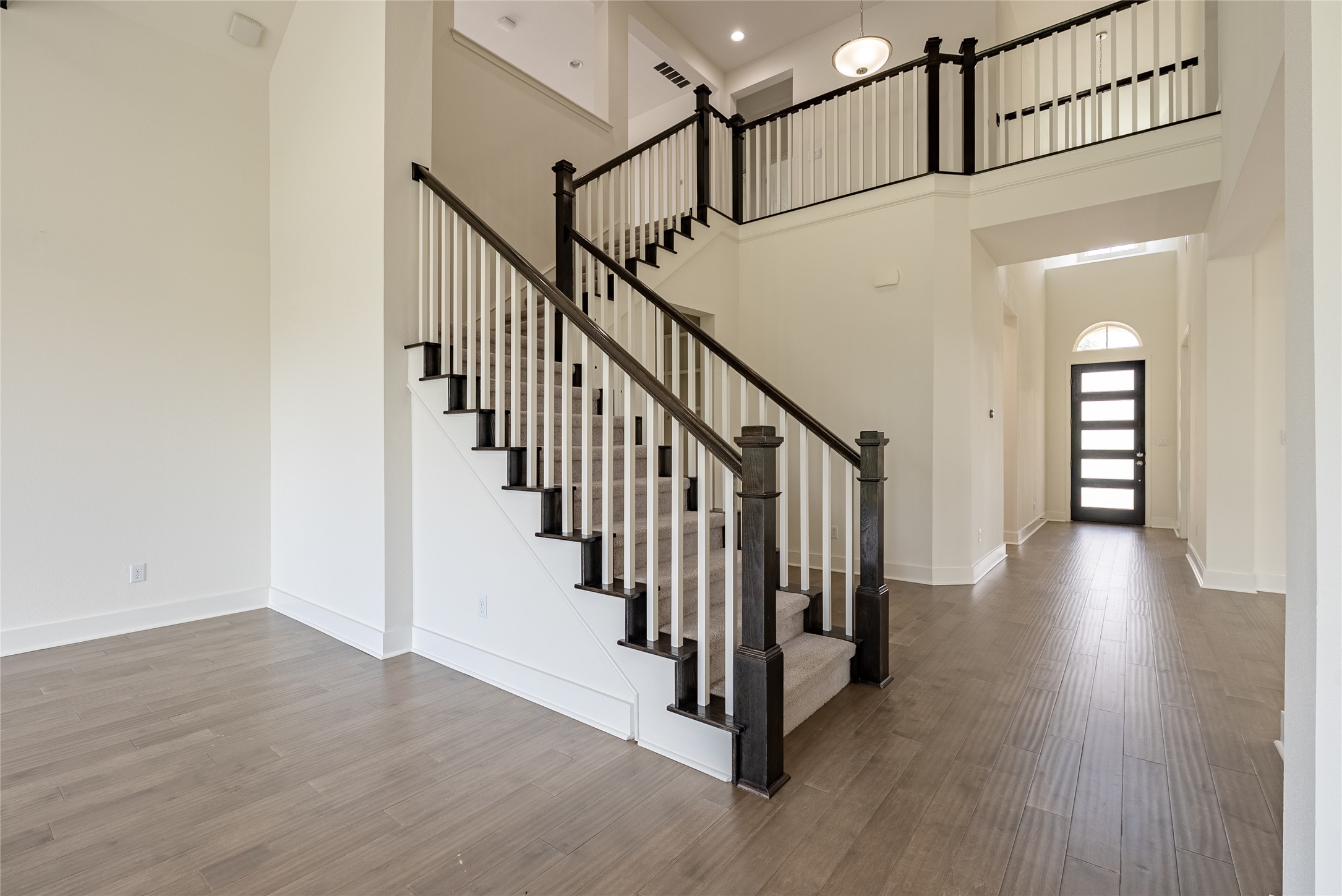 212 Eiglehart Road Austin, TX 78737 - Photo 12 of 31