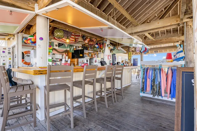 a view of an outdoor space