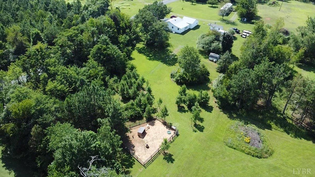 278 Tallyho Road Concord, VA 24538 - Photo 32 of 34 Gallery Image 32